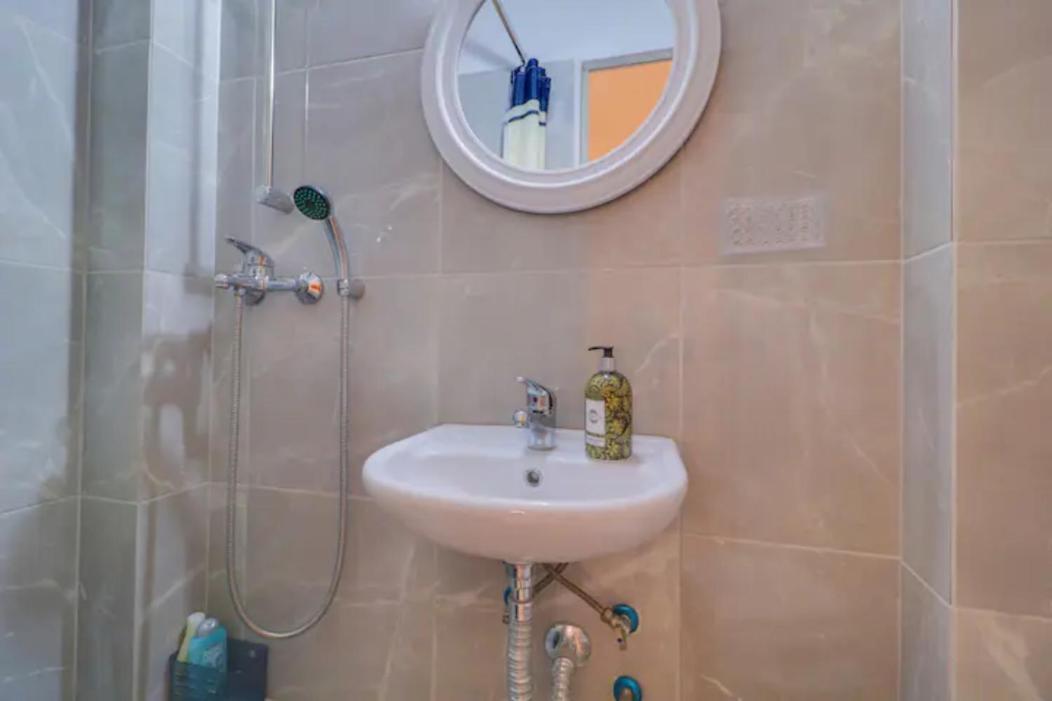 אתונה Central Mini & Full Renovated Studio @ Syntagma מראה חיצוני תמונה